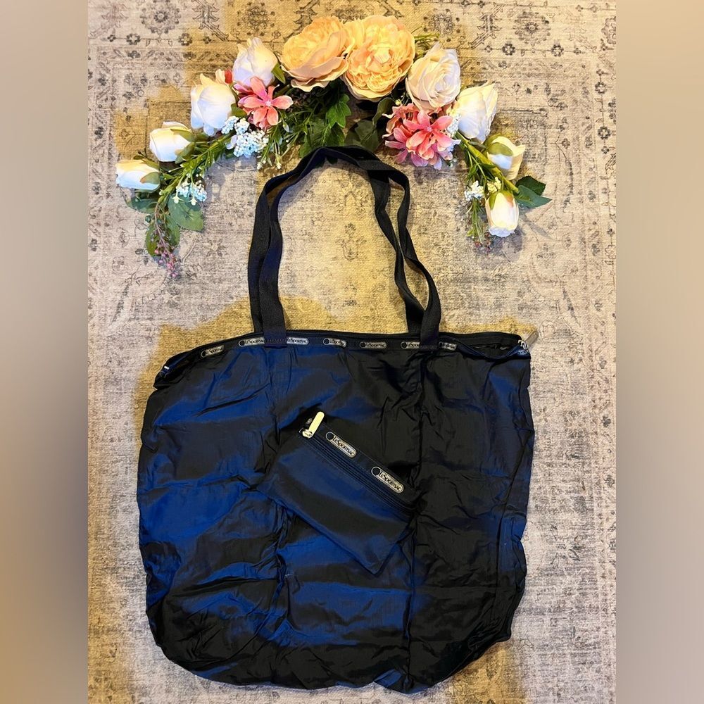LeSportsac Classic Fold-Up Large Zippered Tote Bag with Pouch - Navy Blue